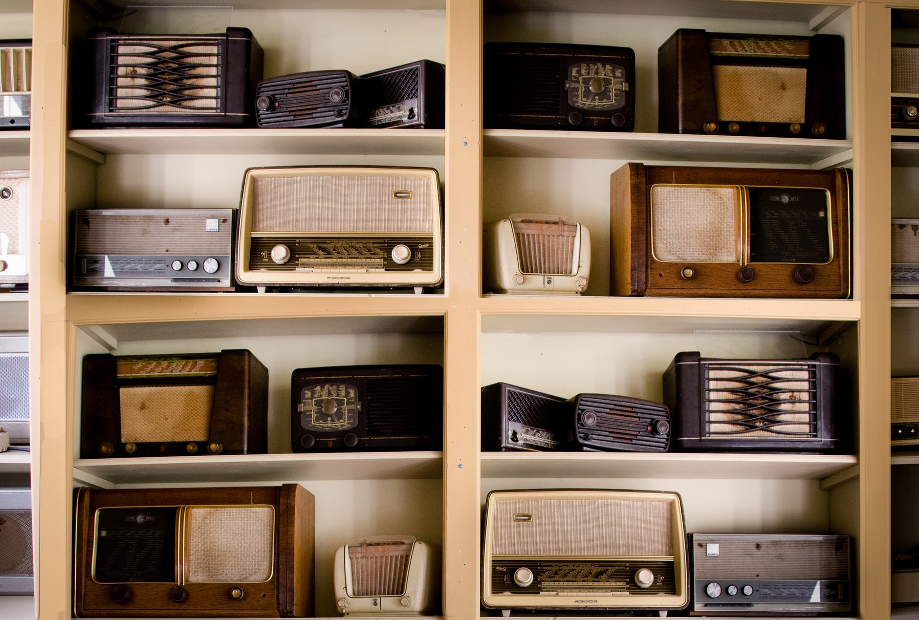 vintage music antique radio